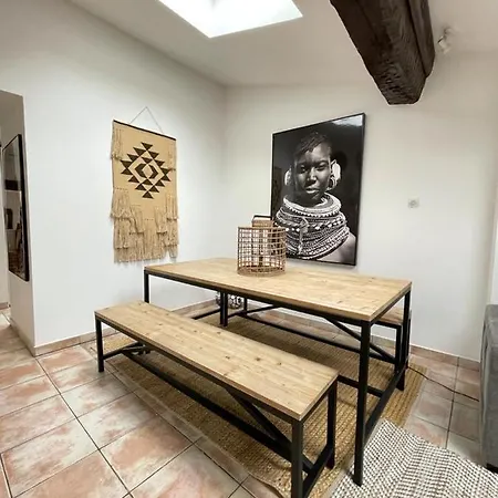 Apartment De Charme Rue D'antibes